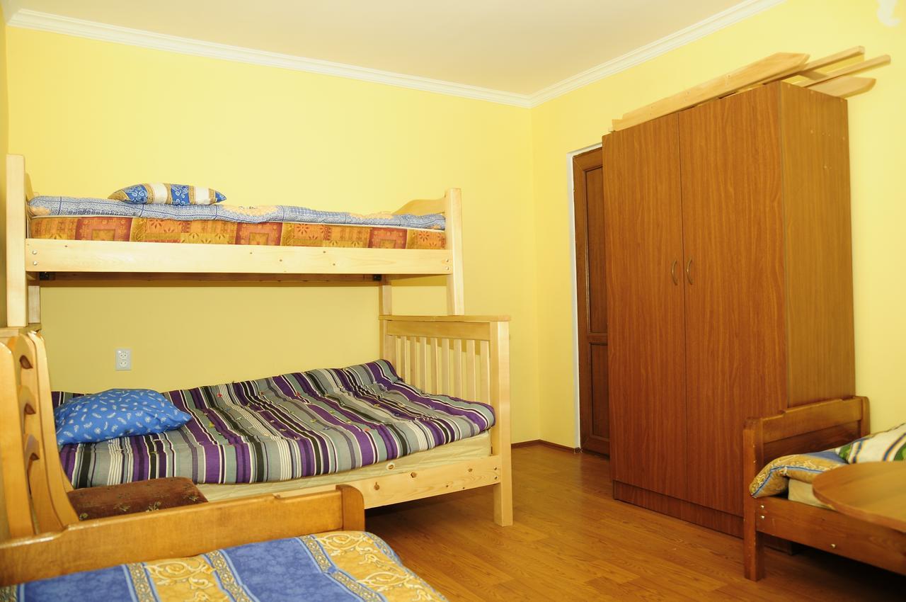 Sadgeri 2018 Hotel Exterior foto